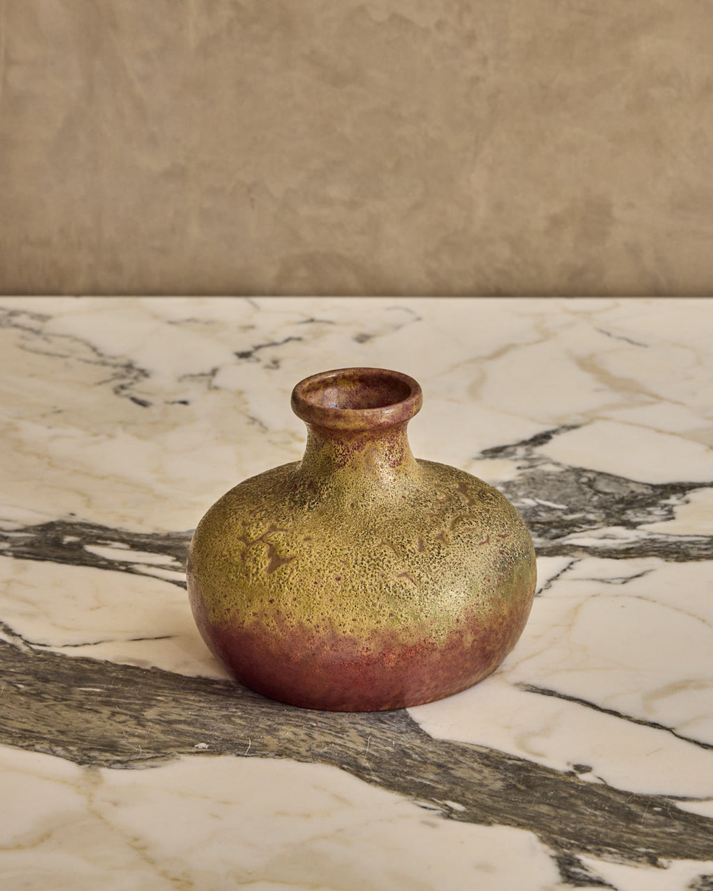 Lostine - Ombre Pot