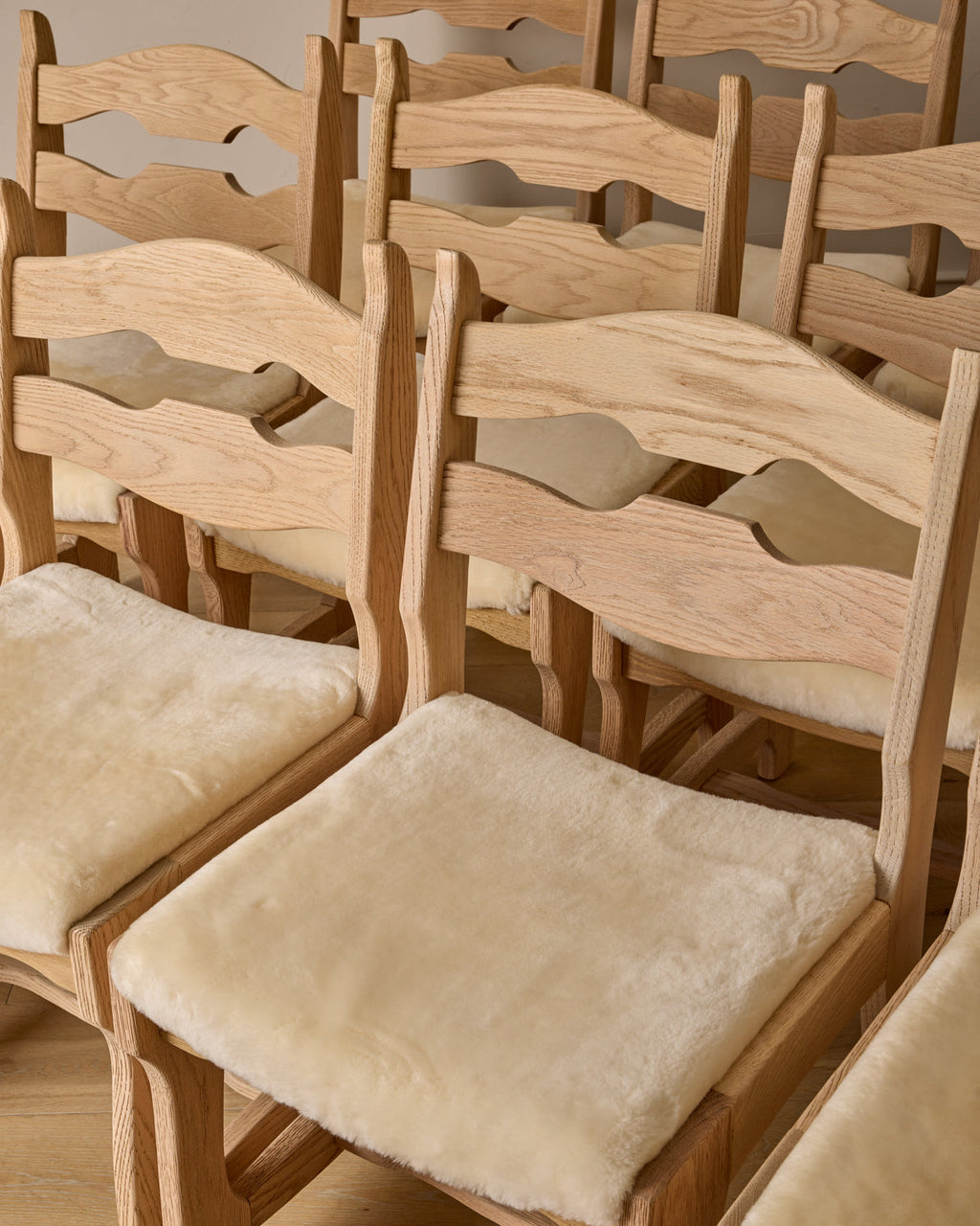 Lostine - 1980s Brutalist Razorback Dining Chairs - Set of 12
