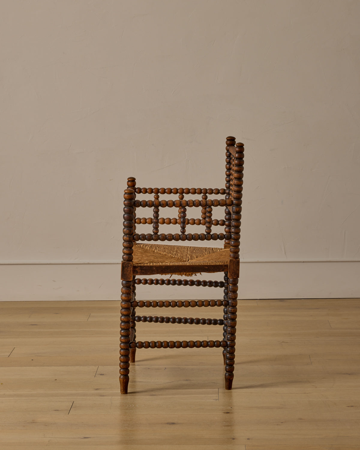 Lostine - Bobbin Turned Spindle Armchair