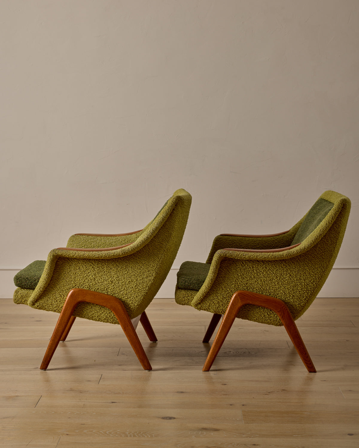 Lostine - Pair of Oak Frame Easy Chairs