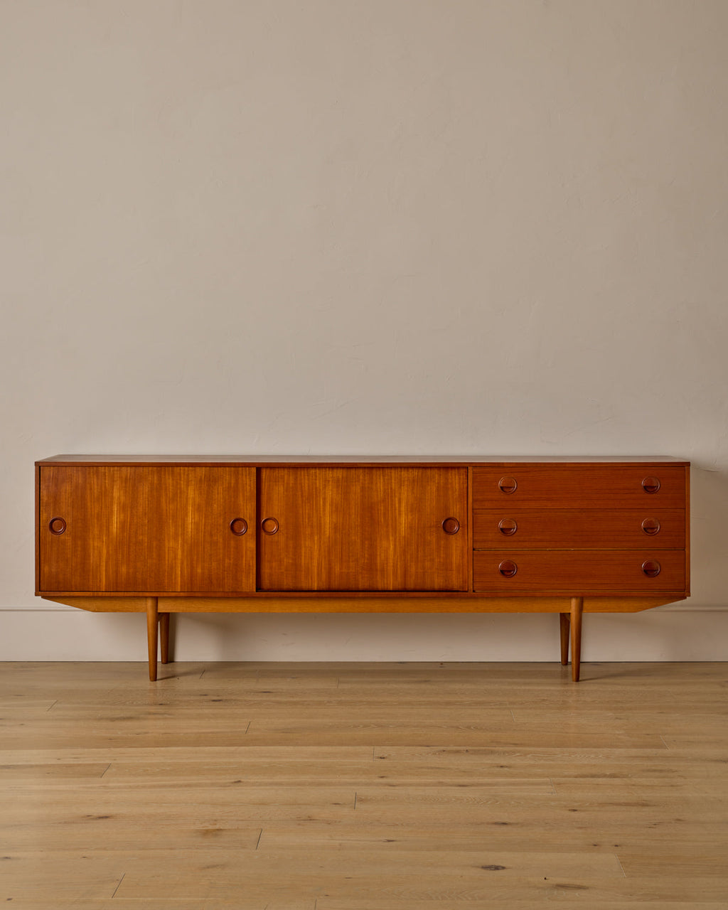 Lostine - 1950s Teak Sideboard by William Watting