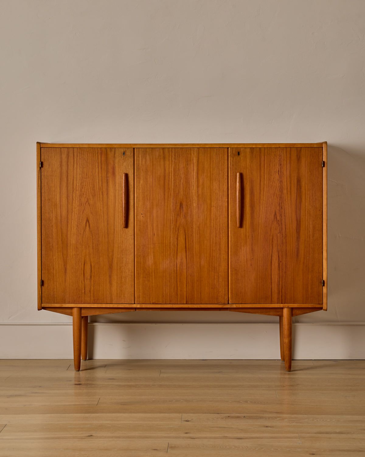 Lostine - 1960s Swedish Highboard