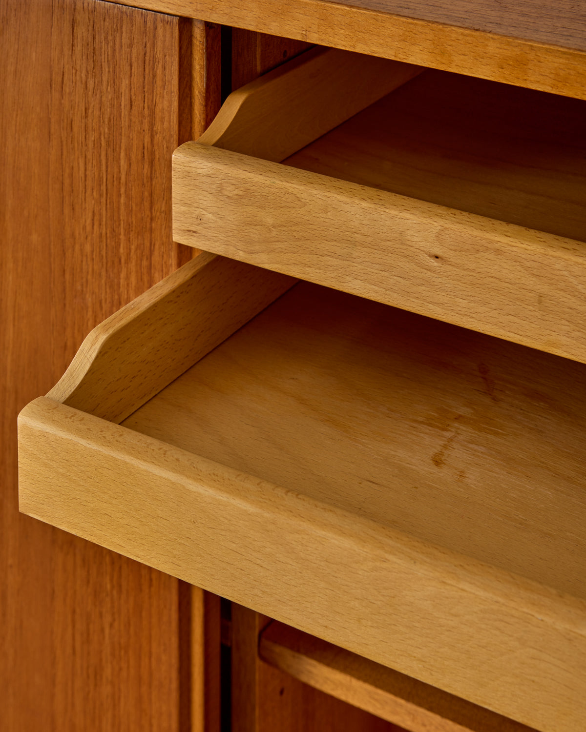 Lostine - 1960s Swedish Highboard