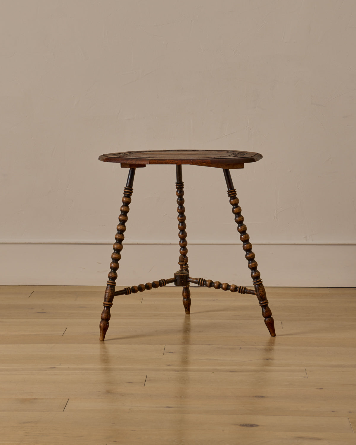 Lostine - Bobbin Occasional Table