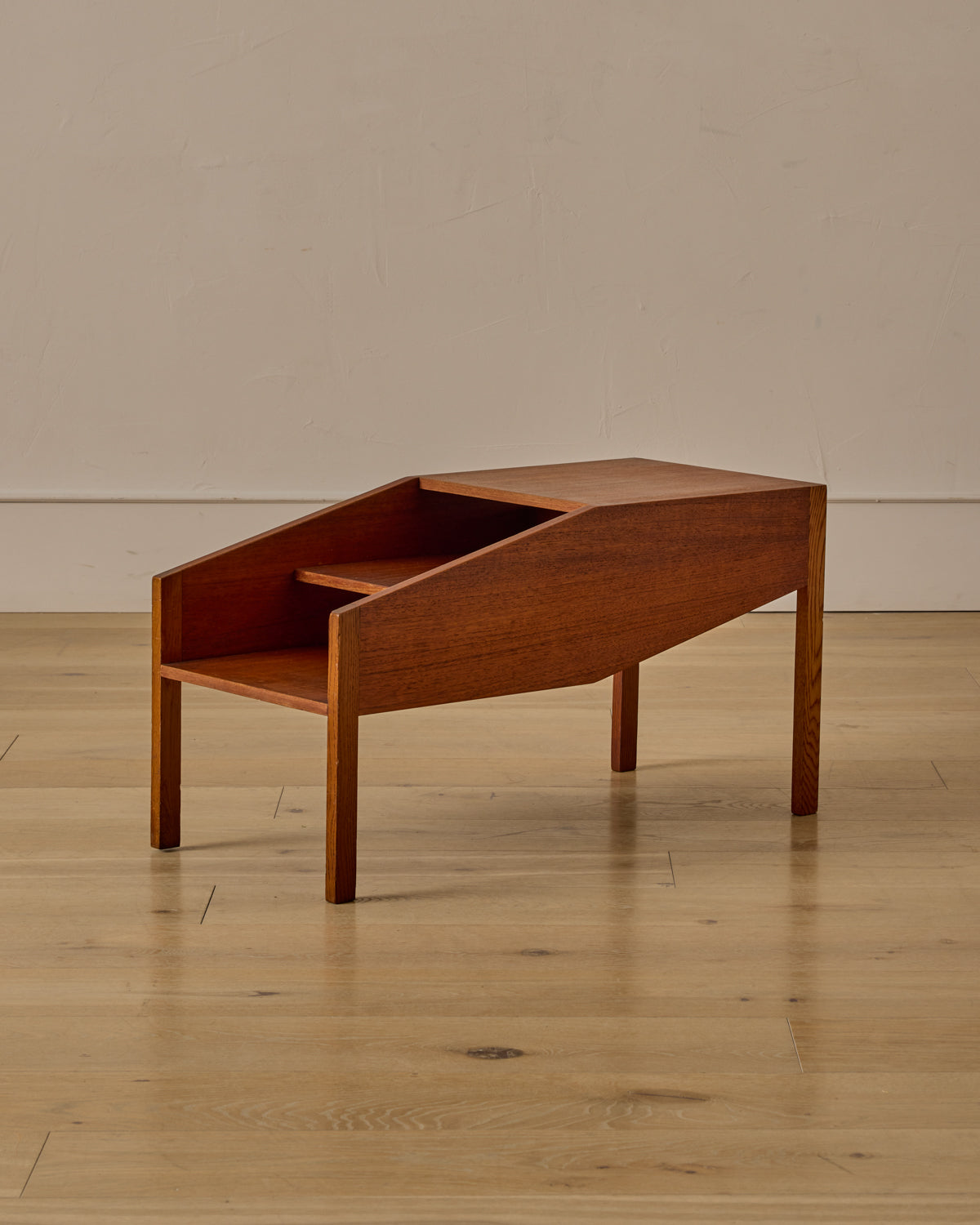 Lostine - Mid - Century Teak Tiered Table