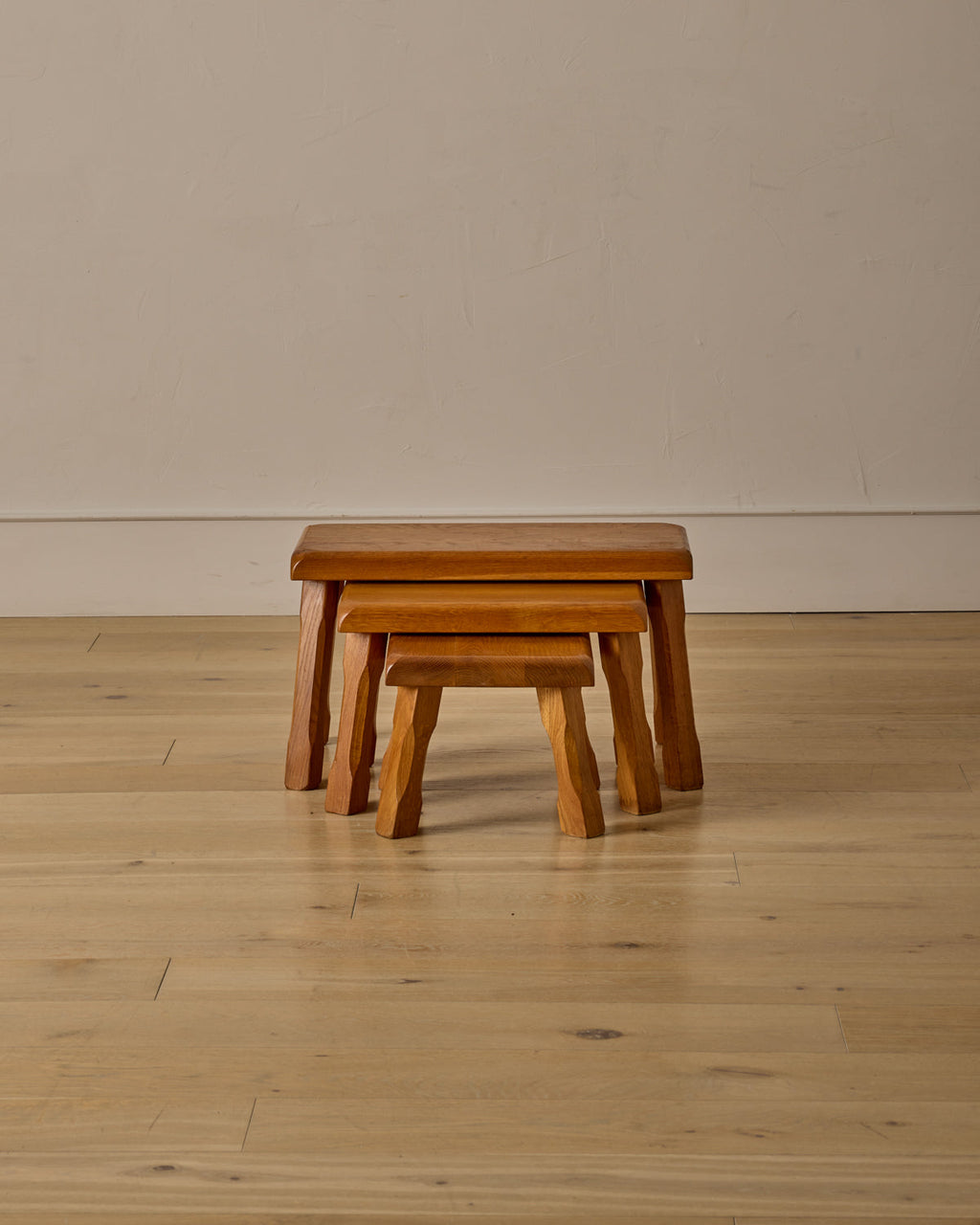Lostine - Set of Sculptural Leg Nesting Tables