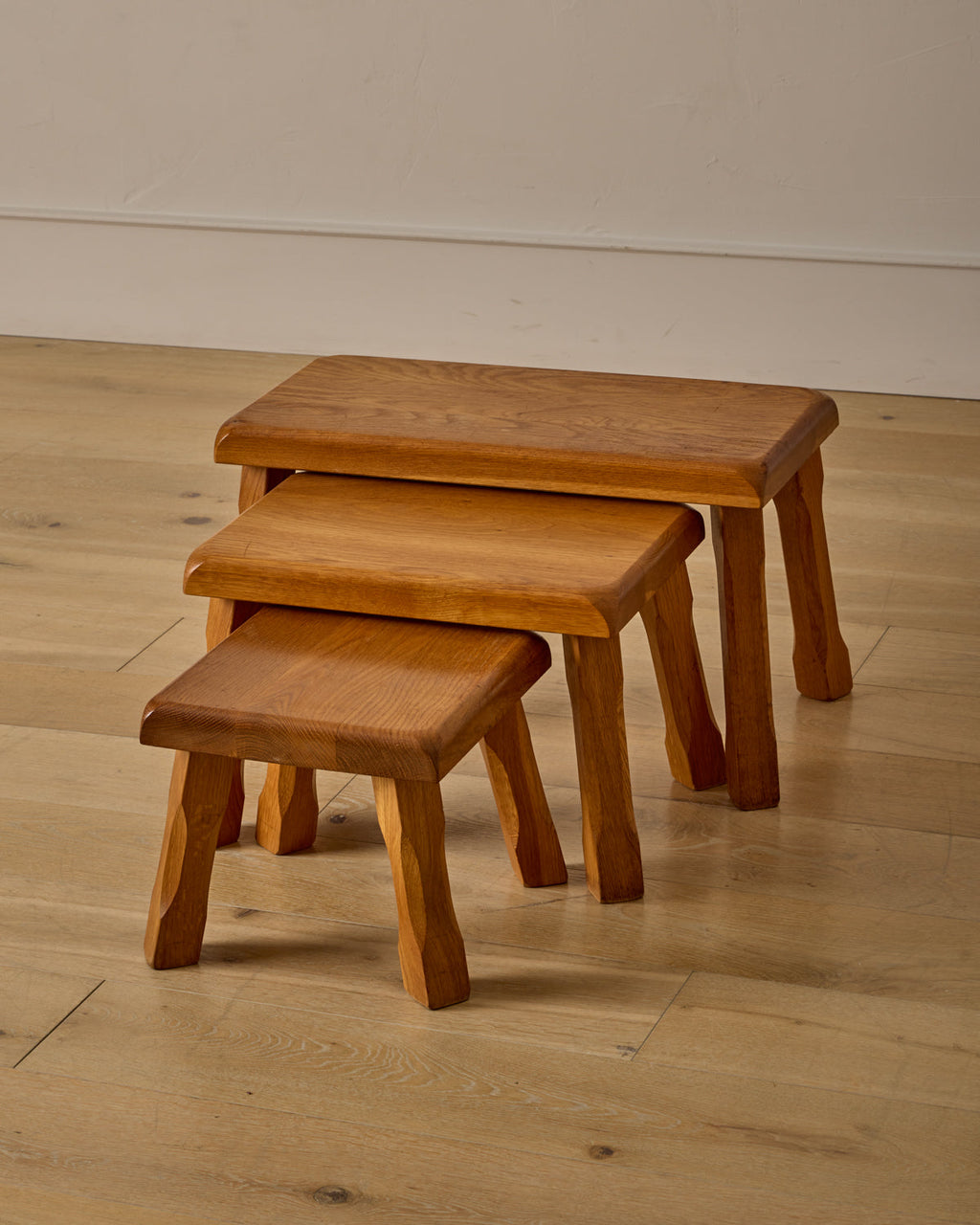 Lostine - Set of Sculptural Leg Nesting Tables
