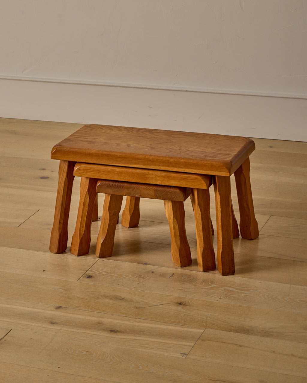 Lostine - Set of Sculptural Leg Nesting Tables