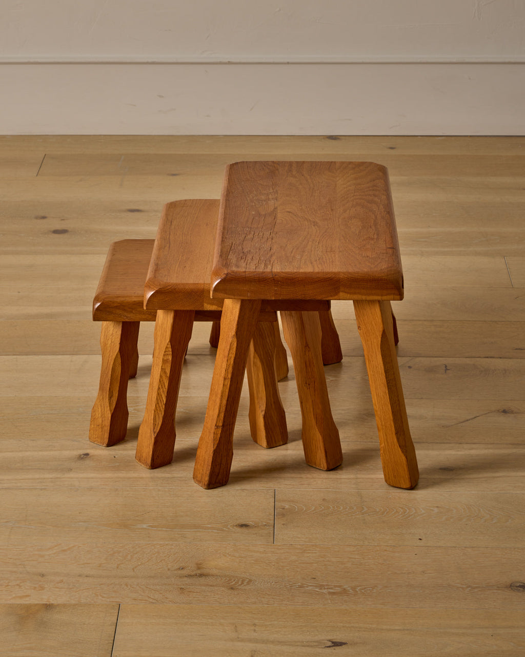 Lostine - Set of Sculptural Leg Nesting Tables