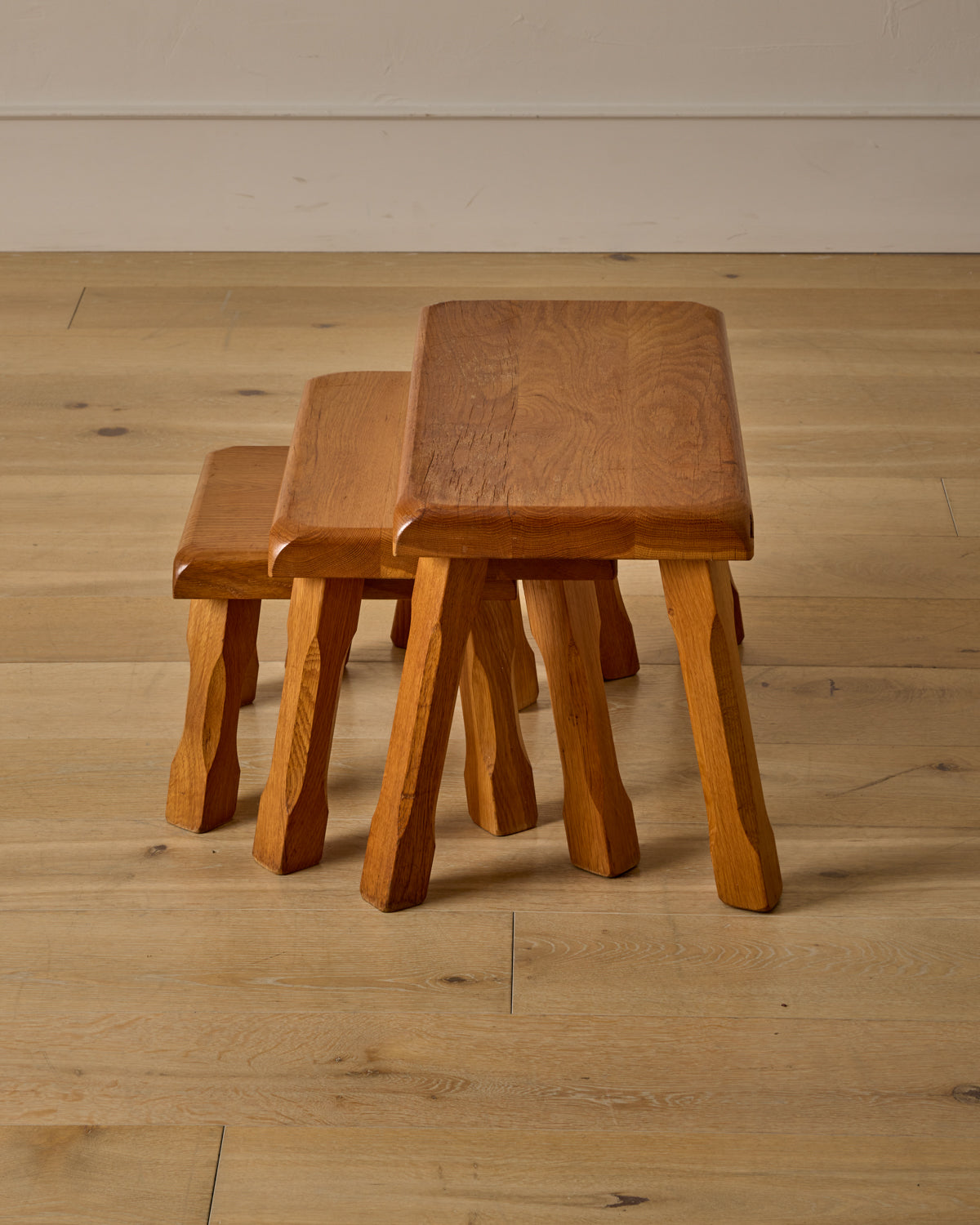 Lostine - Set of Sculptural Leg Nesting Tables