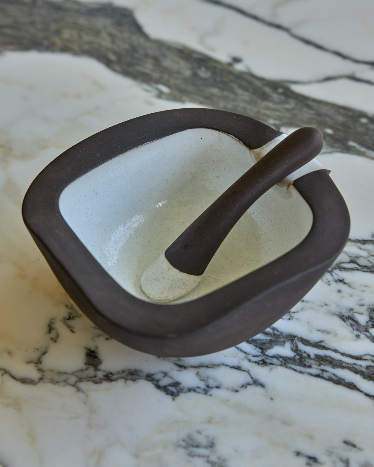Lostine - Ravelli Bowl + Pestle