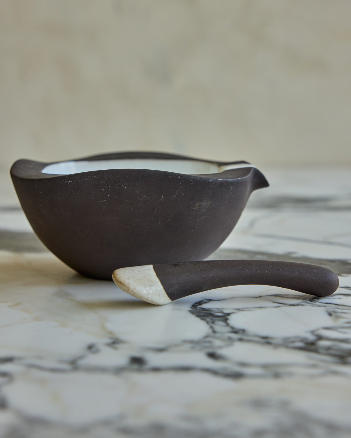 Lostine - Ravelli Bowl + Pestle