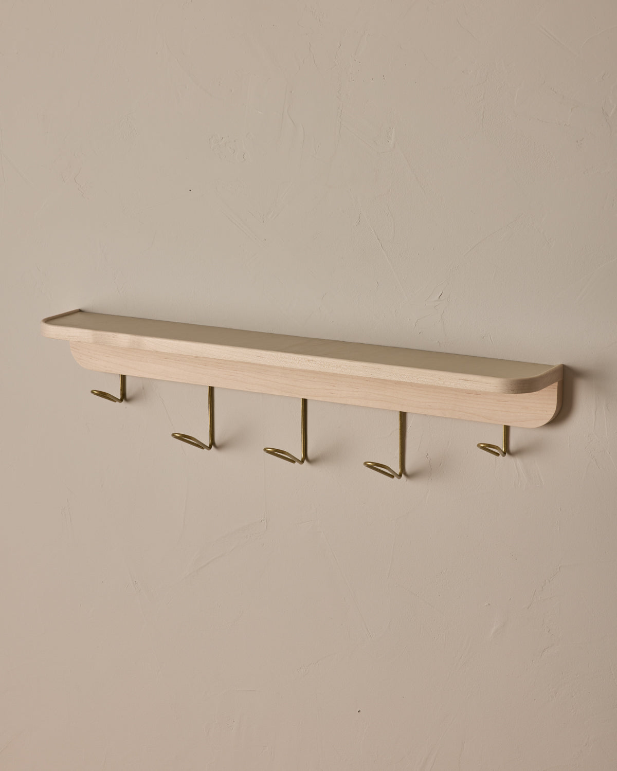Lostine - Bennett Wall Rack - Clear Maple