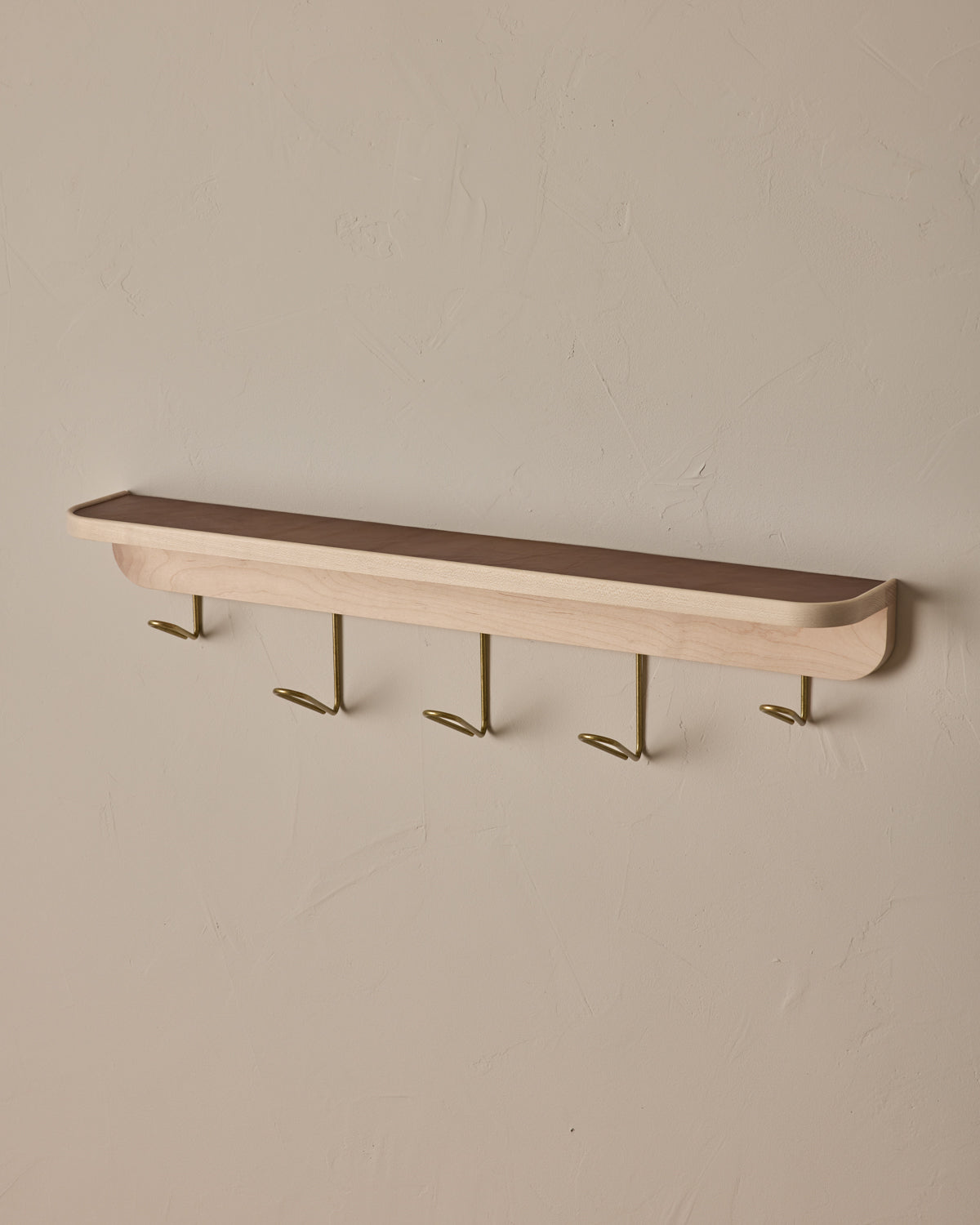 Lostine - Bennett Wall Rack - Clear Maple