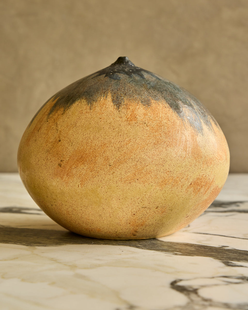 Lostine - Ceramic Pod Vessel