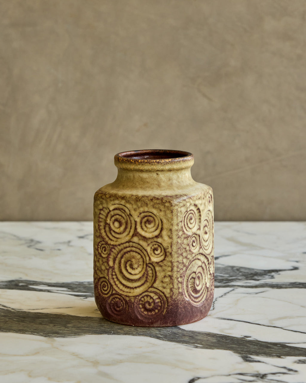Lostine - Coil Pattern Vase