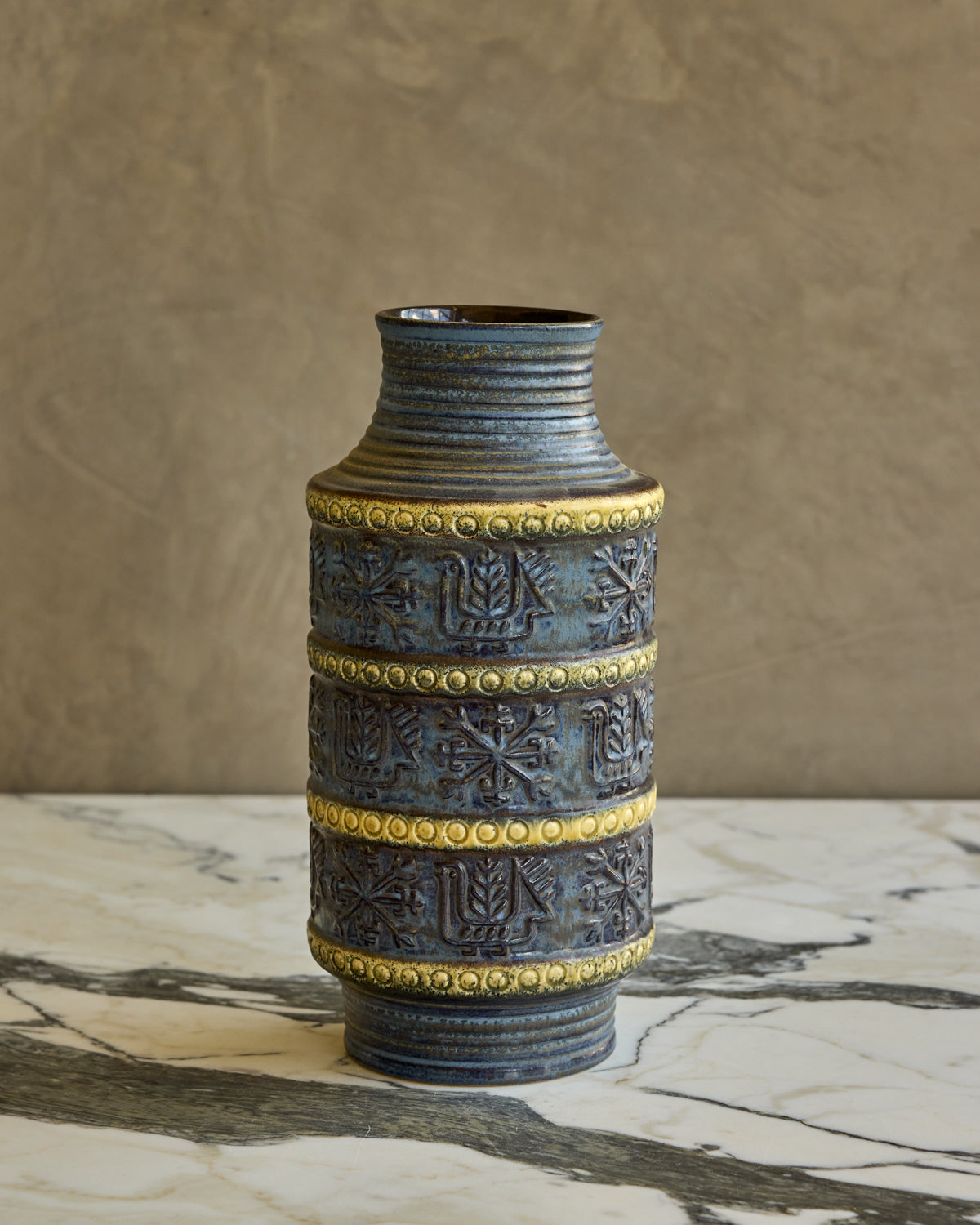 Lostine - Midnight Glyph Vase