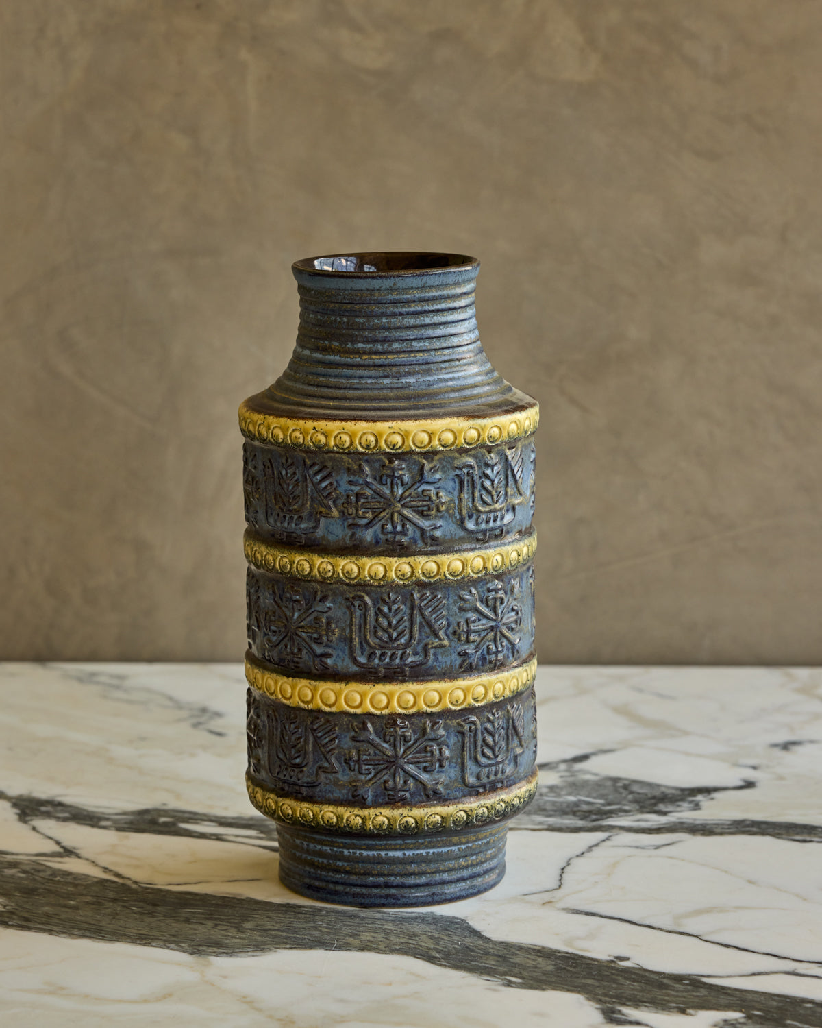 Lostine - Midnight Glyph Vase