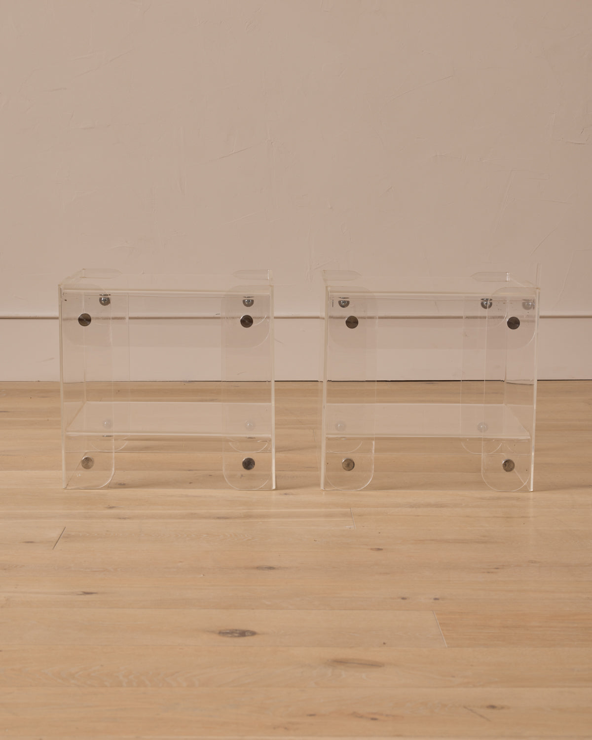 Lostine - Pair of Lucite End Tables