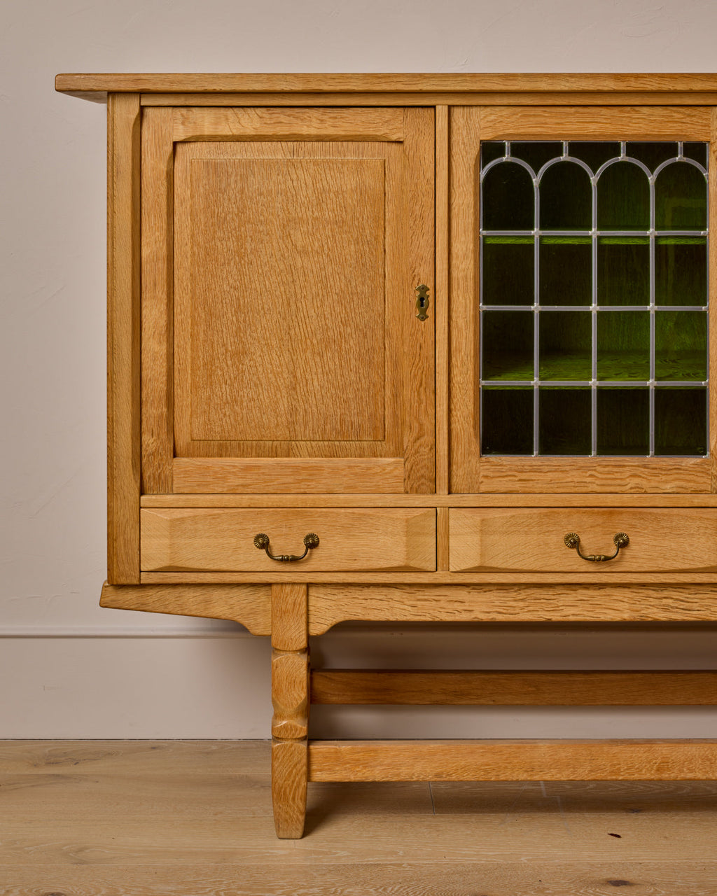 Lostine - Danish Oak Highboard with Green Glass
