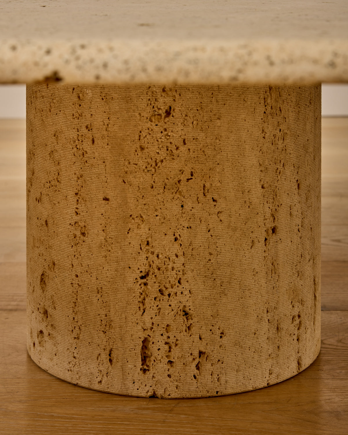 Lostine - Mid - Century Column - Base Travertine Coffee Table