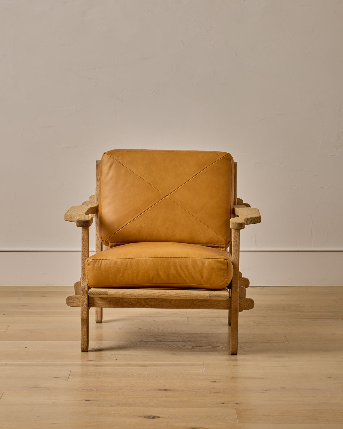 Lostine - Pair of Leather Arm Chairs