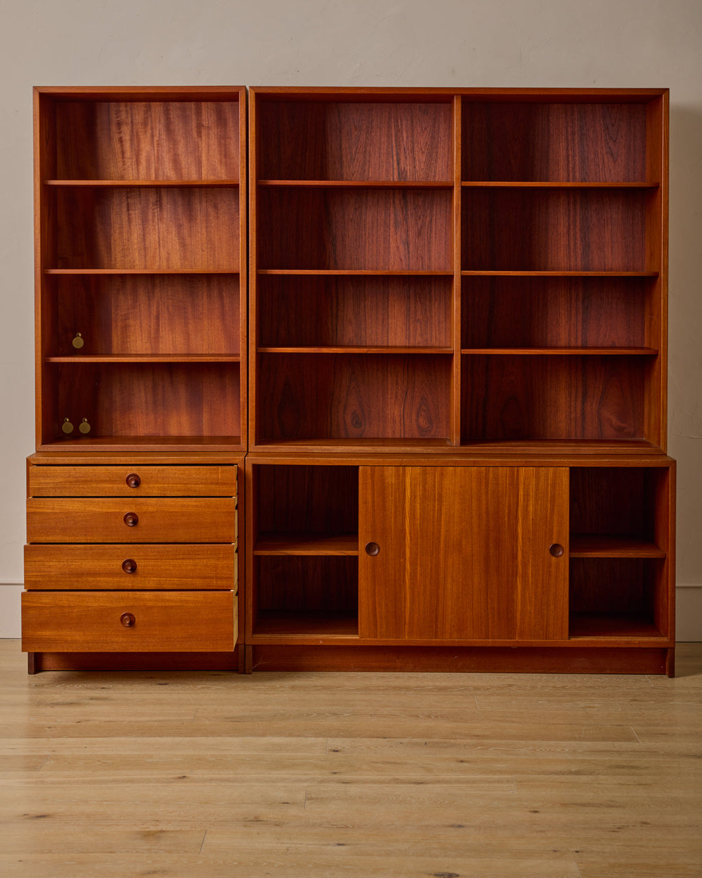 Lostine - Teak 4 - Piece Bookcase by Børge Mogensen