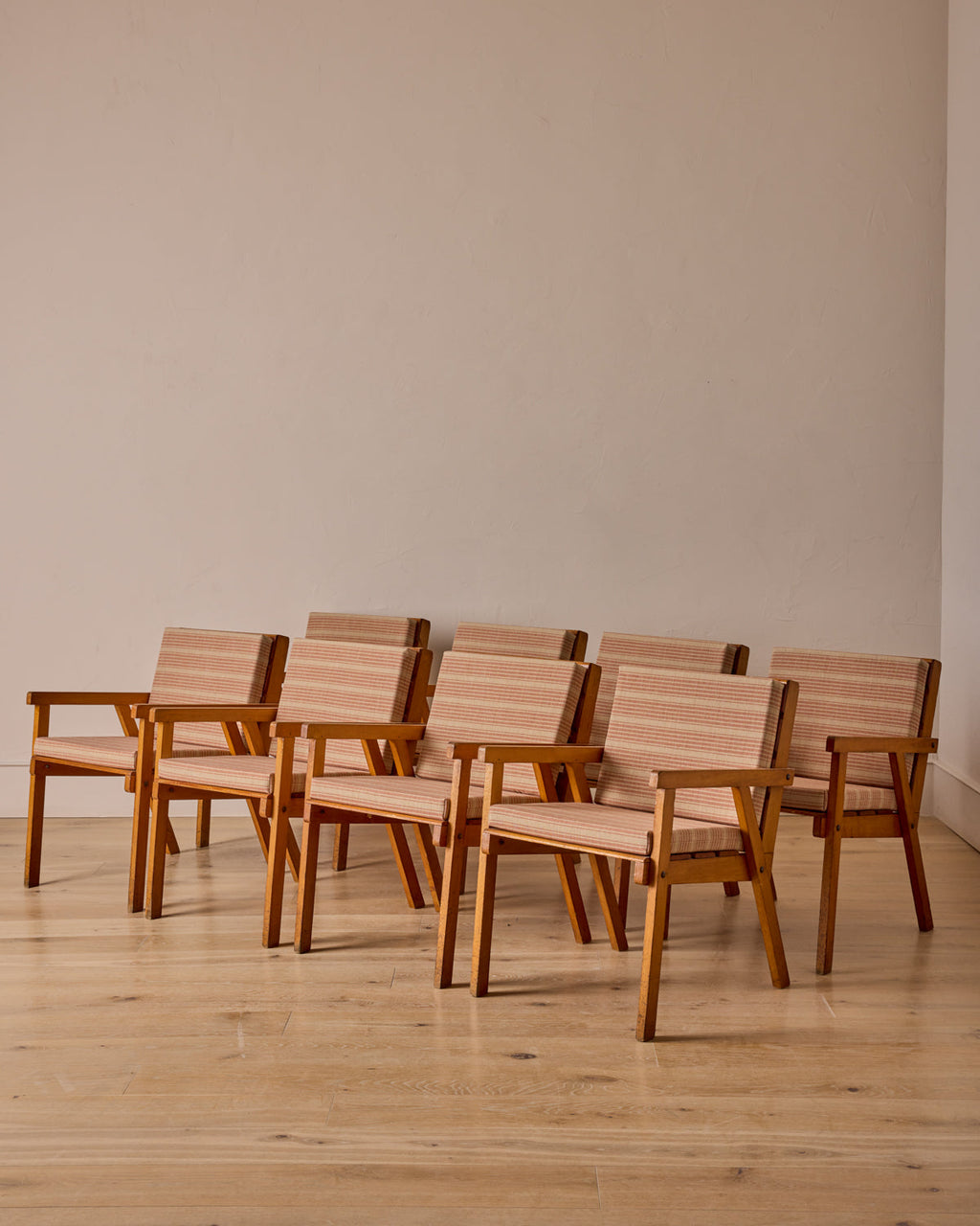 Lostine - Set of Slat Dining Chairs