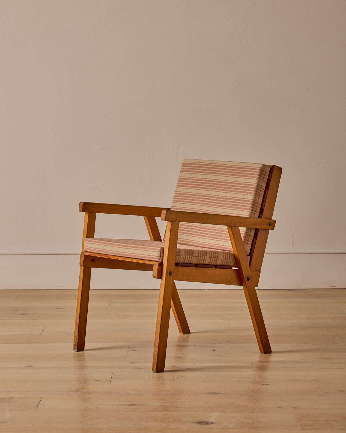 Lostine - Set of Slat Dining Chairs