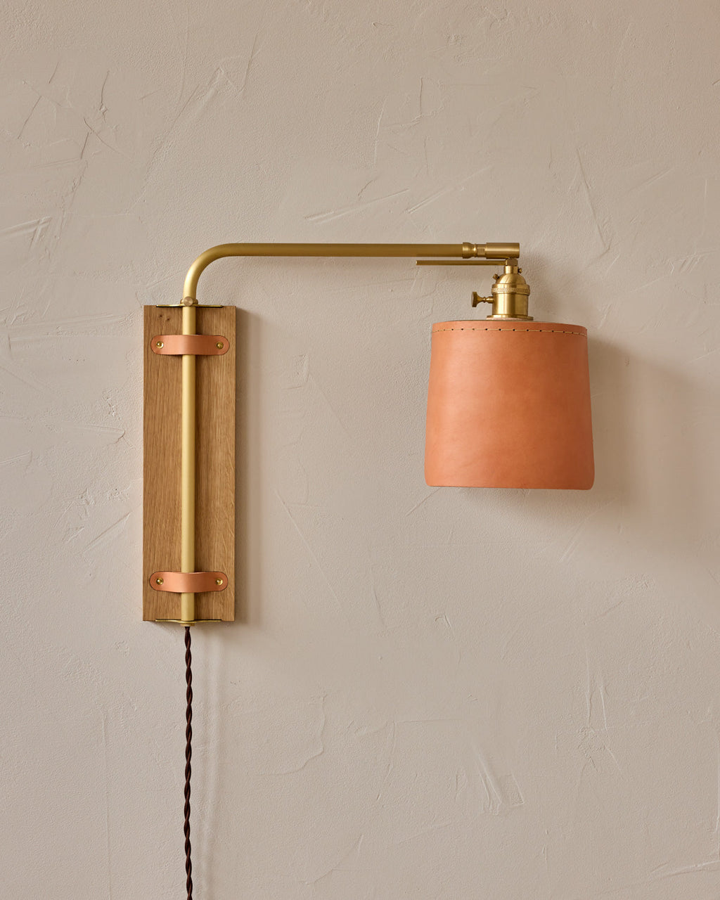 Lostine - Ava Wall Sconce