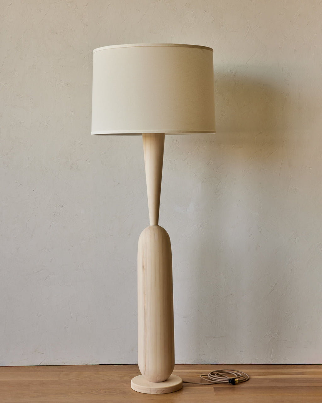 Lostine - Onslow Floor Lamp