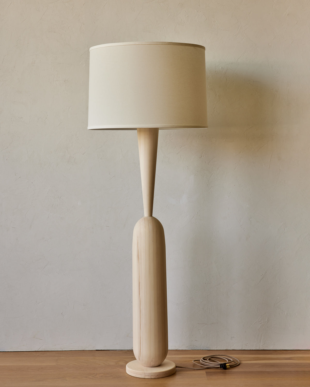 Lostine - Onslow Floor Lamp