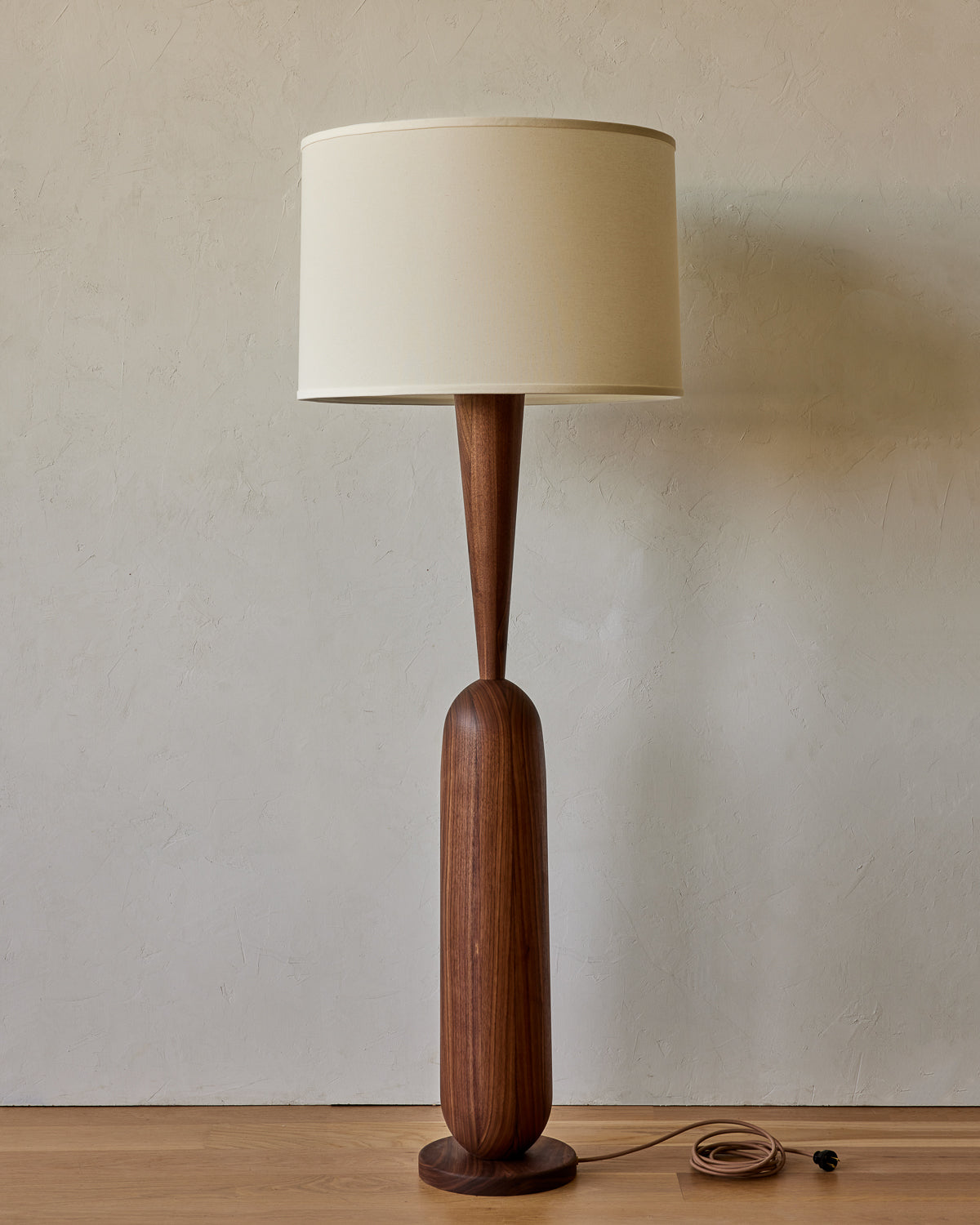 Lostine - Onslow Floor Lamp