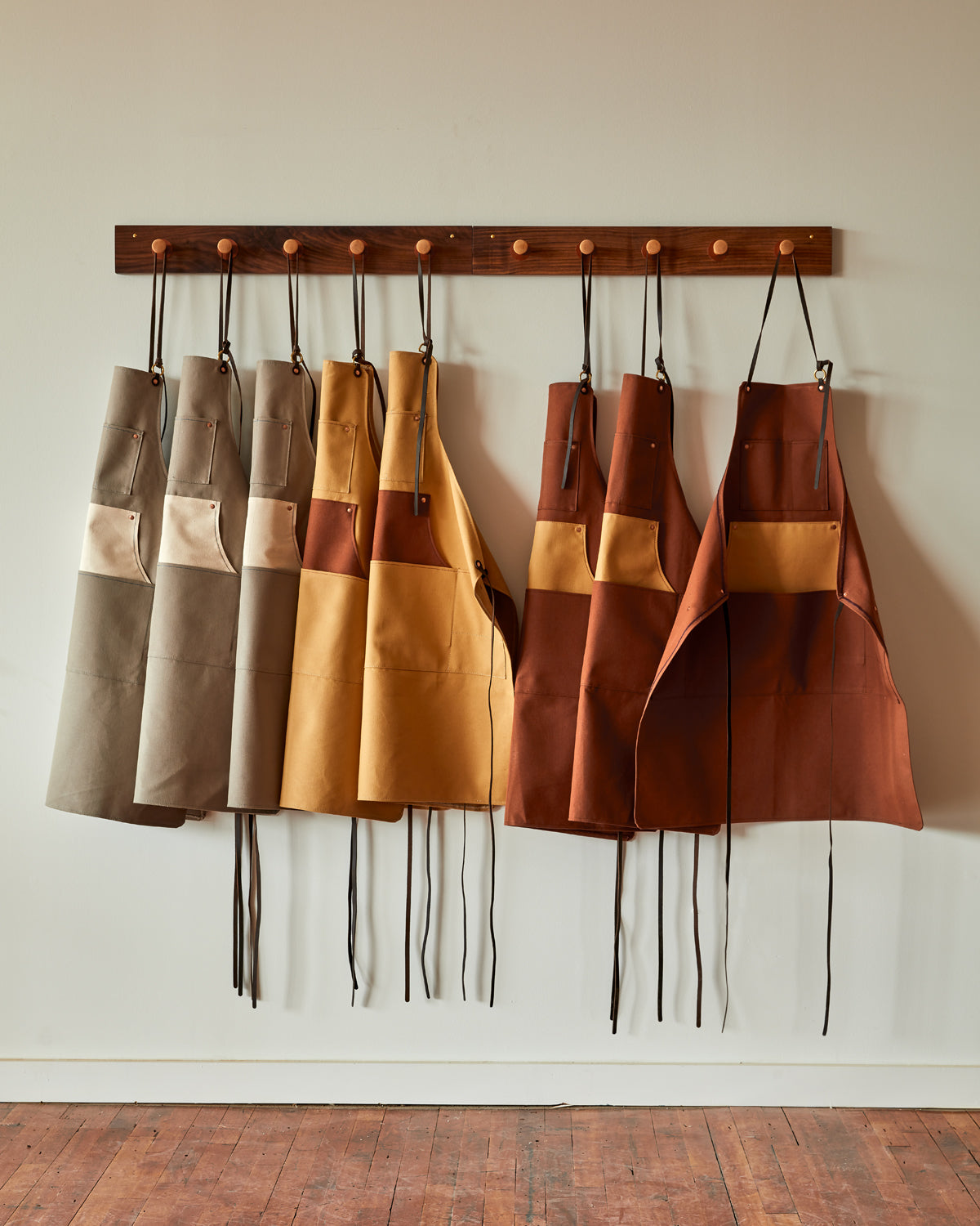 Lostine - Peggy Coat Rack - Black Walnut