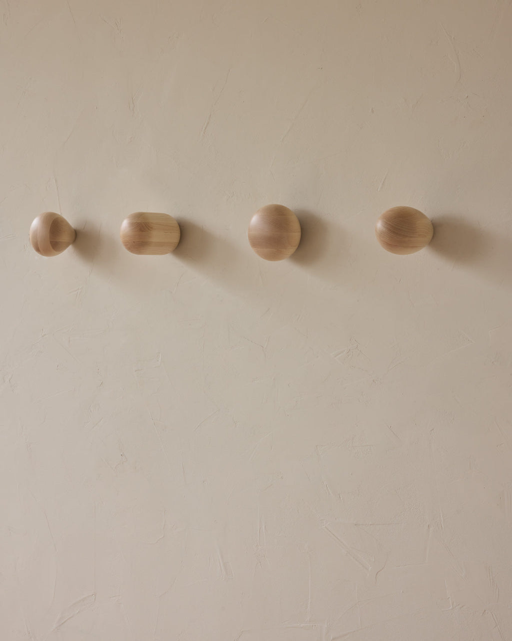 Lostine - Liam Maple Wall Peg
