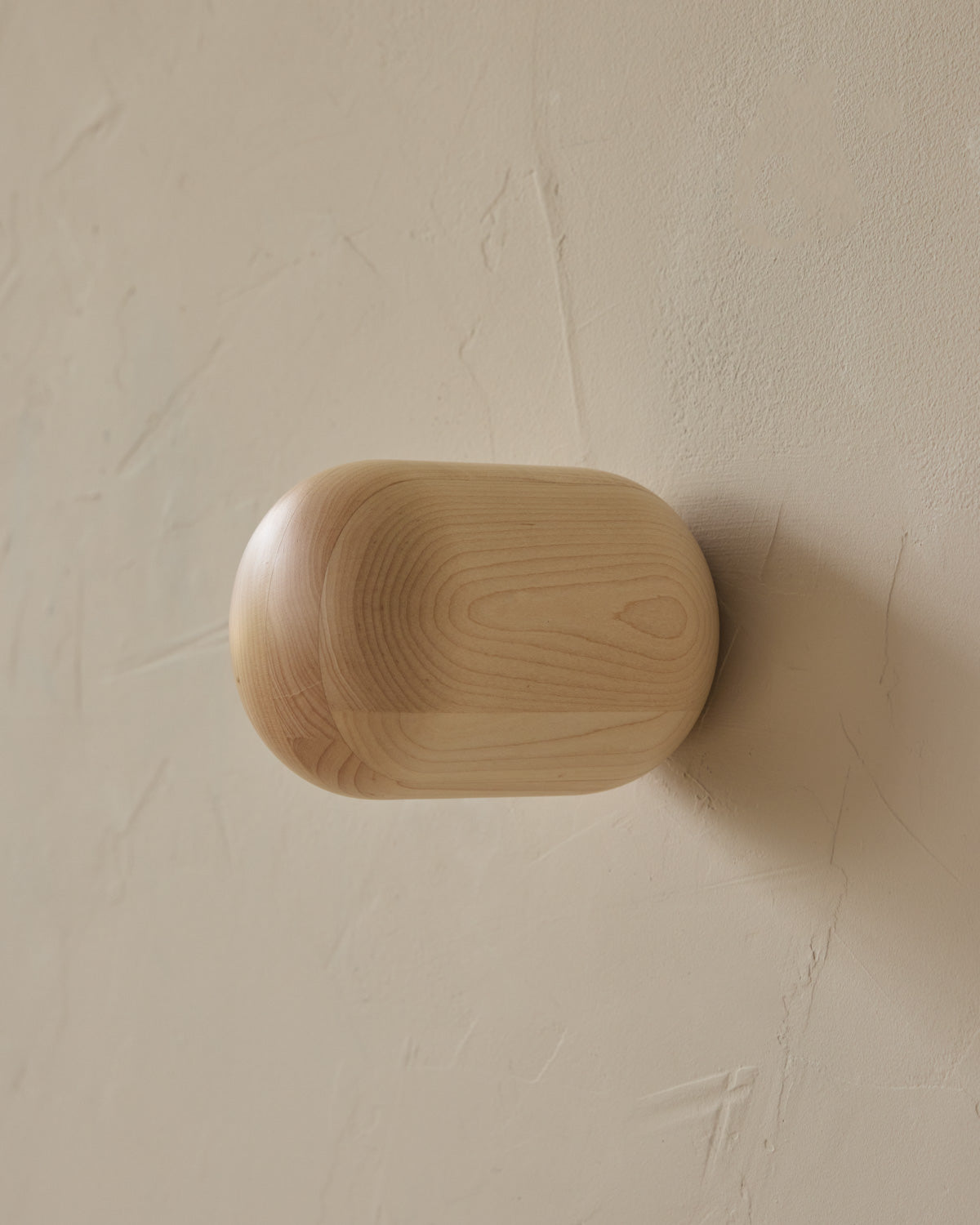 Lostine - Liam Maple Wall Peg