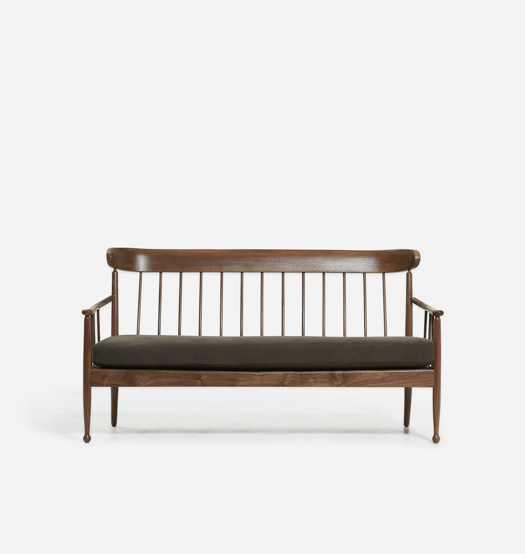 Amber Interiors - Lori Bench