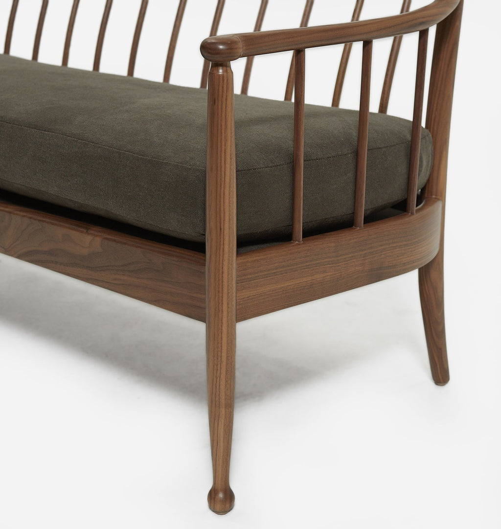 Amber Interiors - Lori Bench