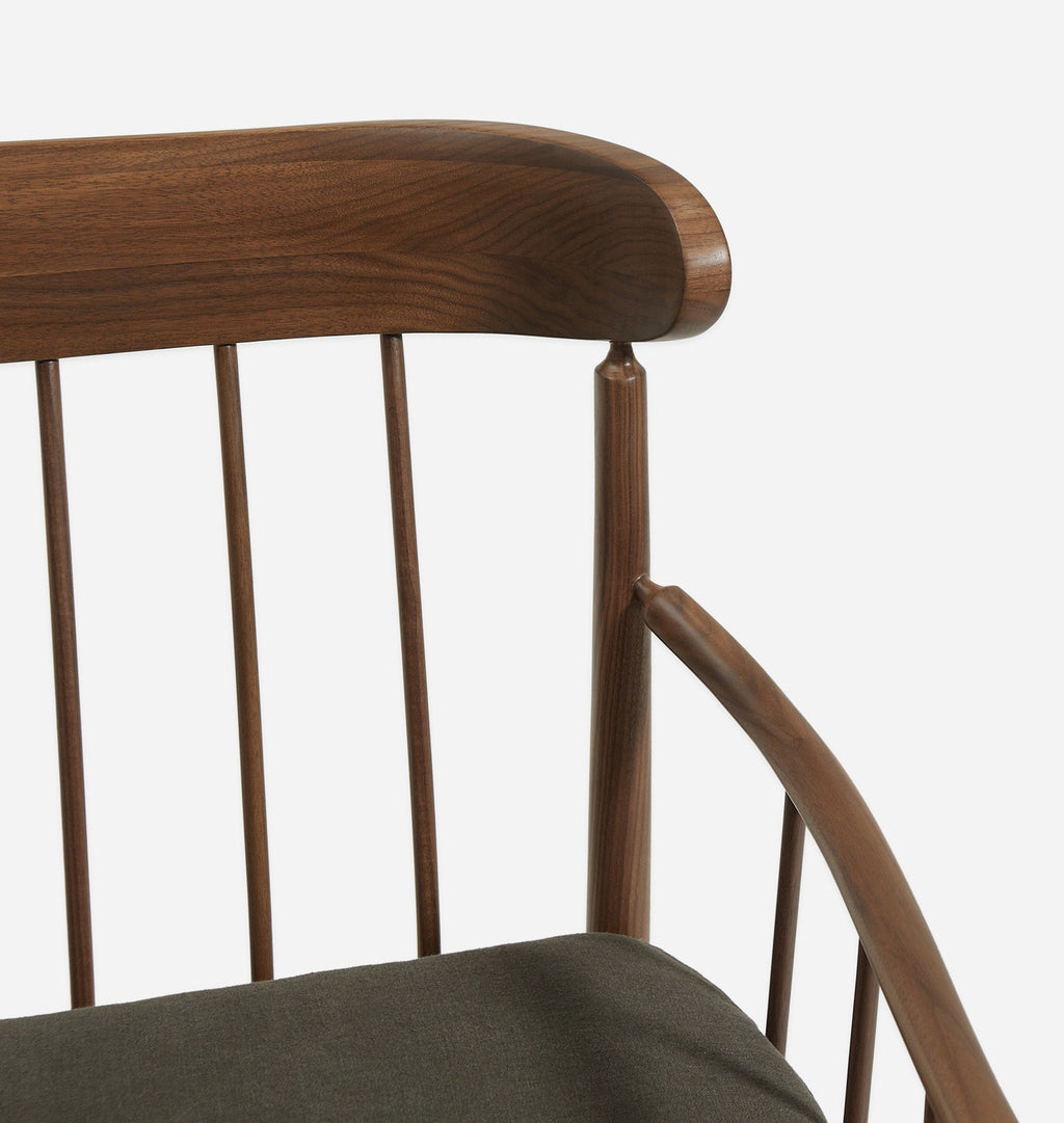 Amber Interiors - Lori Bench