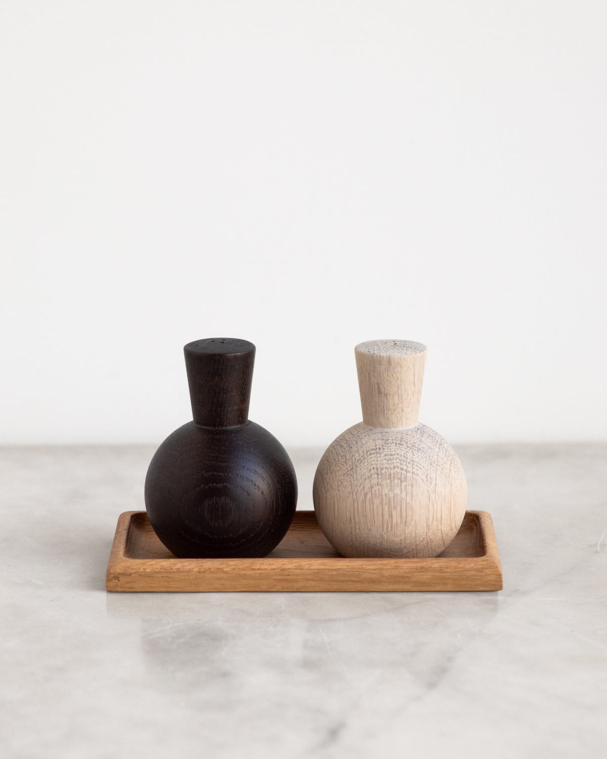 Lostine - Salt and Pepper Shaker Set