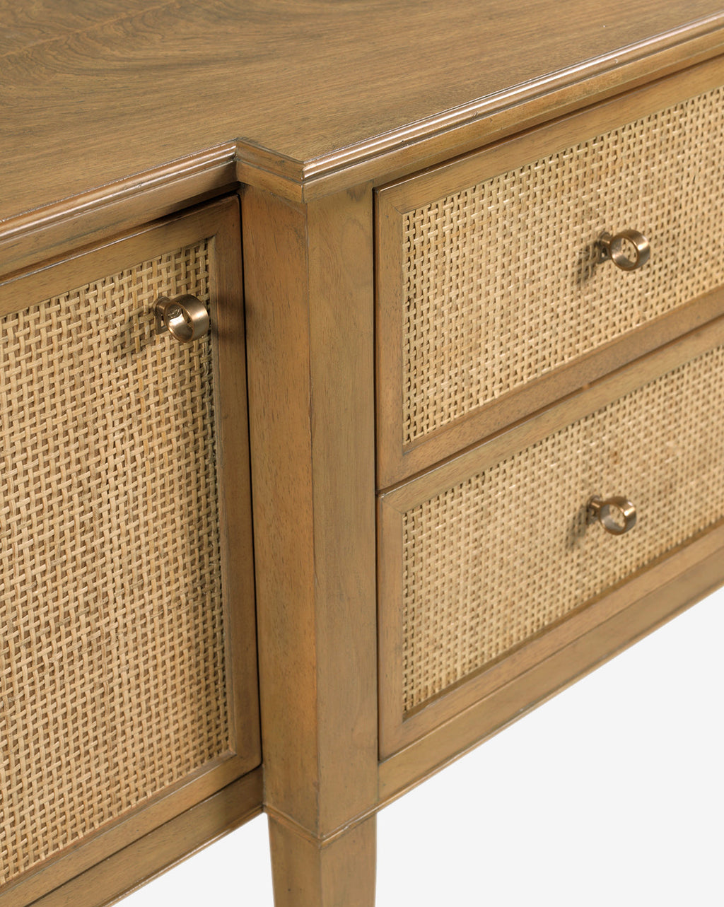 McGee & Co - Lowie Buffet