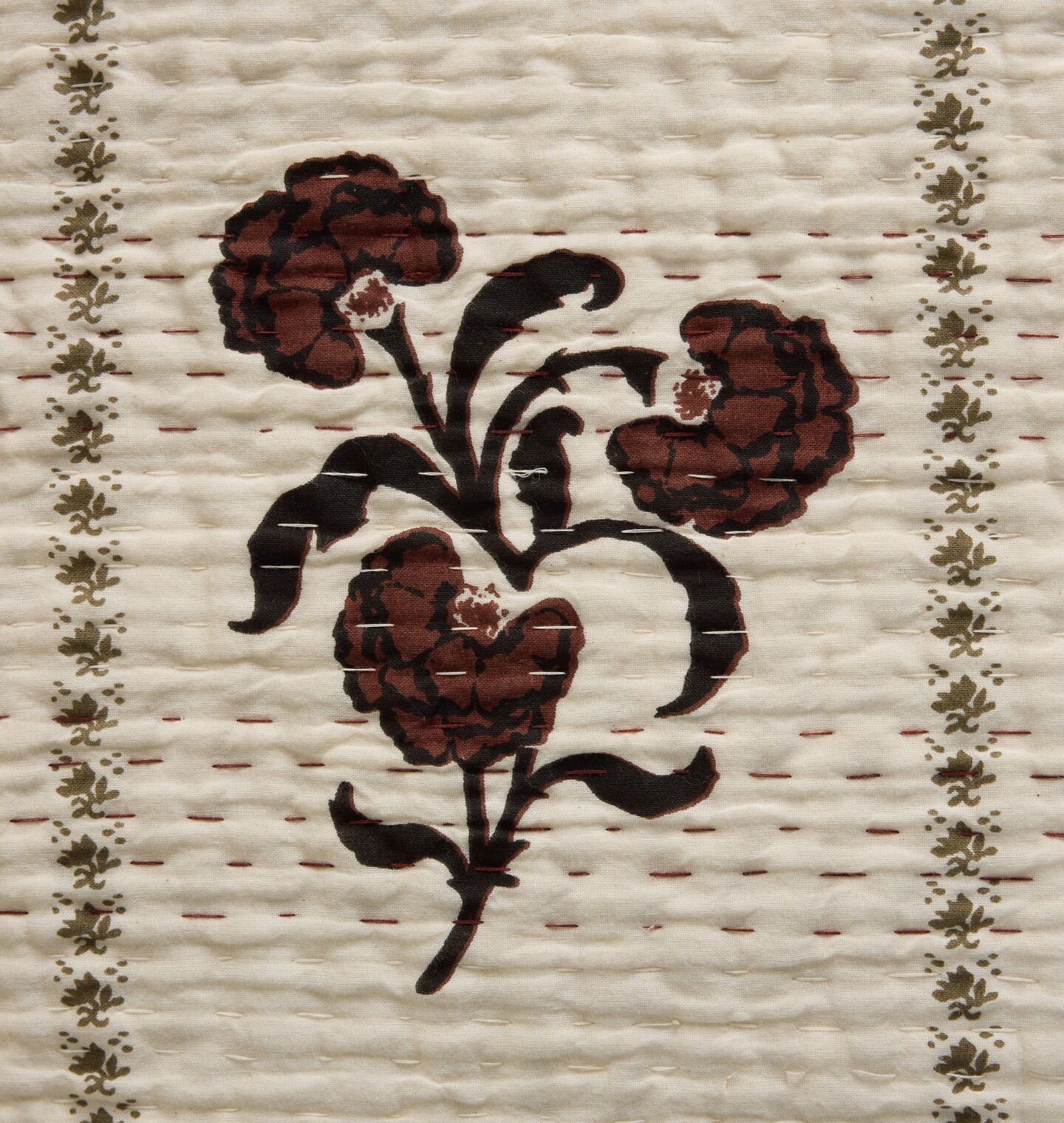 Amber Interiors - Lucia Quilt