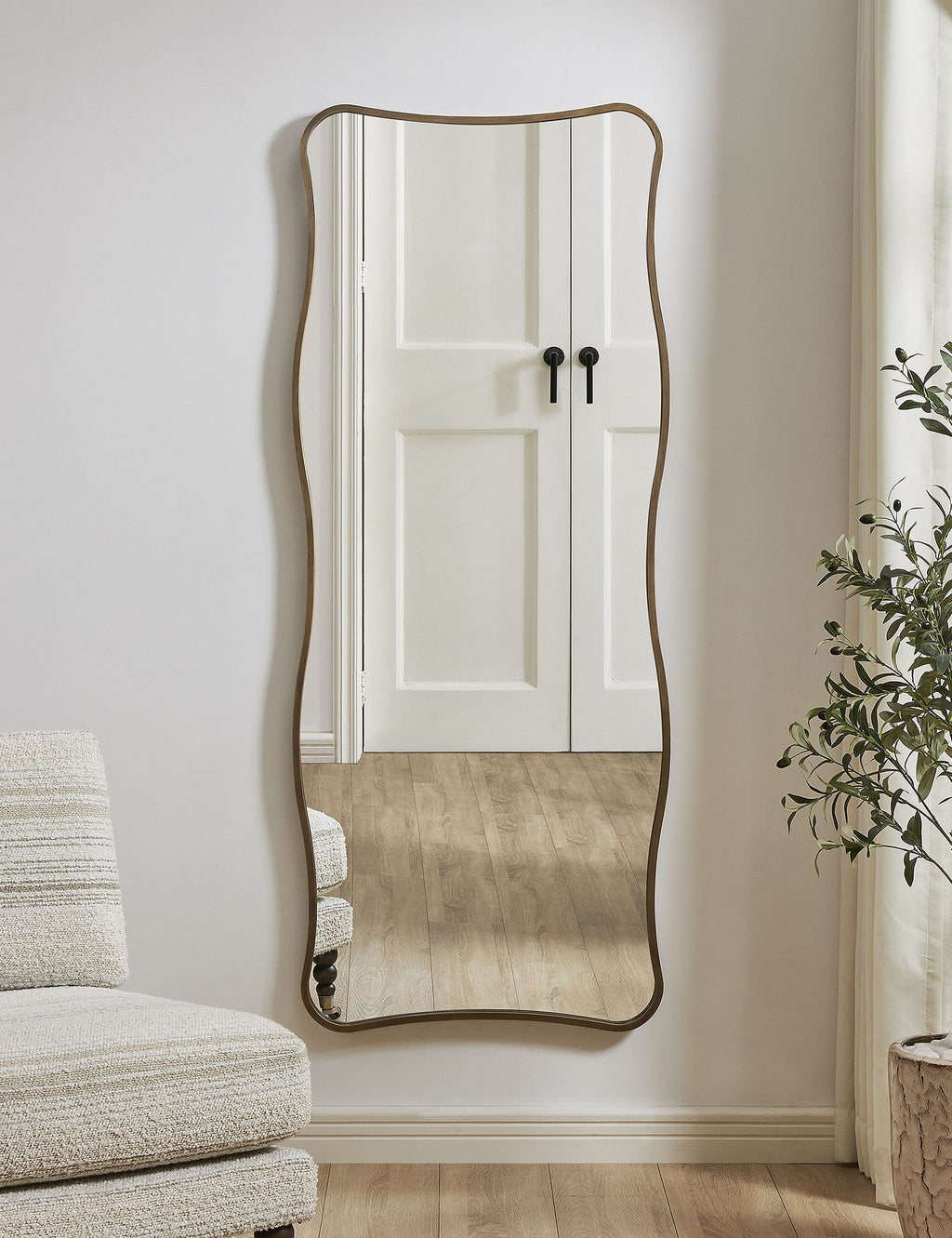Lulu and Georgia - Yuna Full Length Mirror