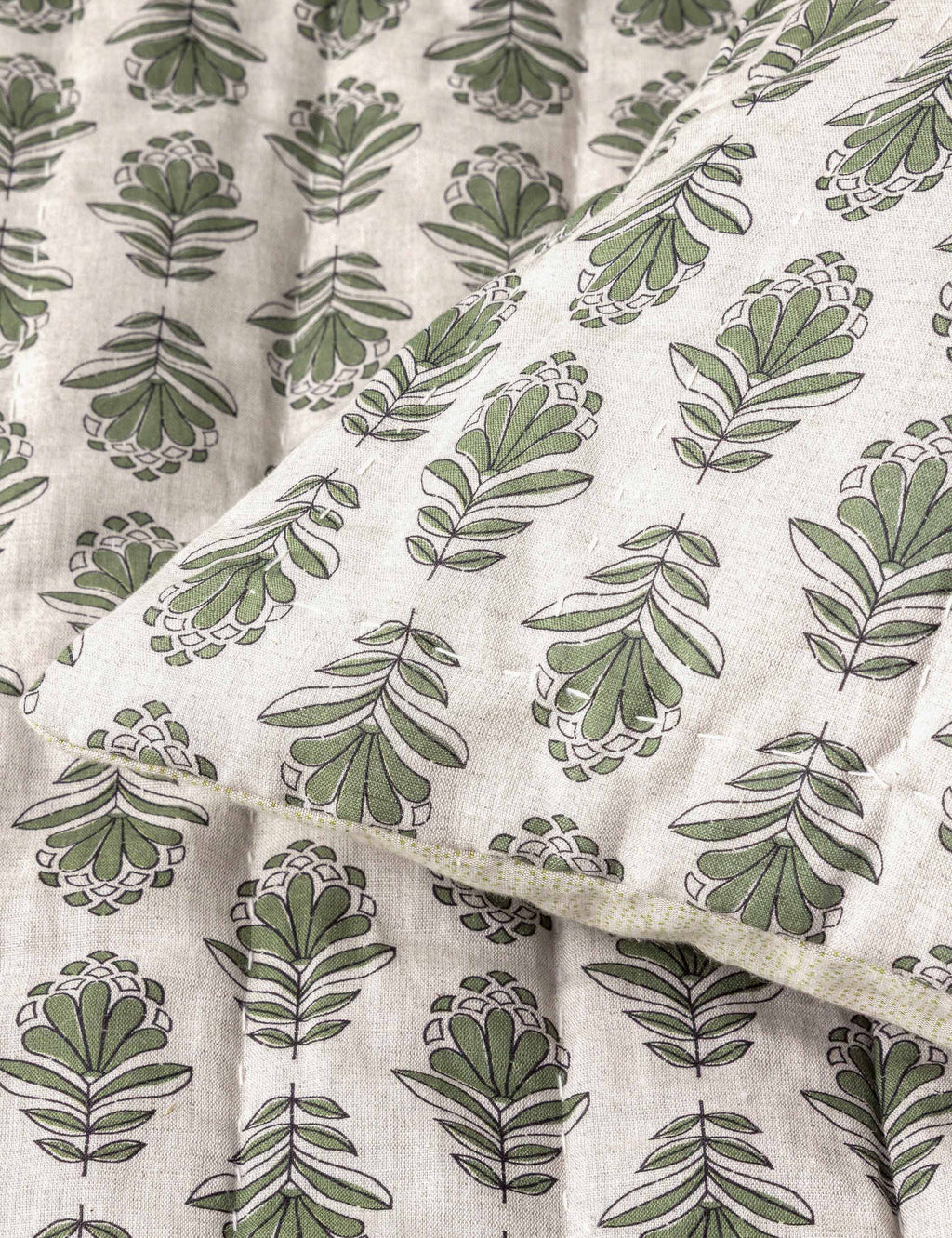 Lulu and Georgia - Pippa Linen Cotton Quilt