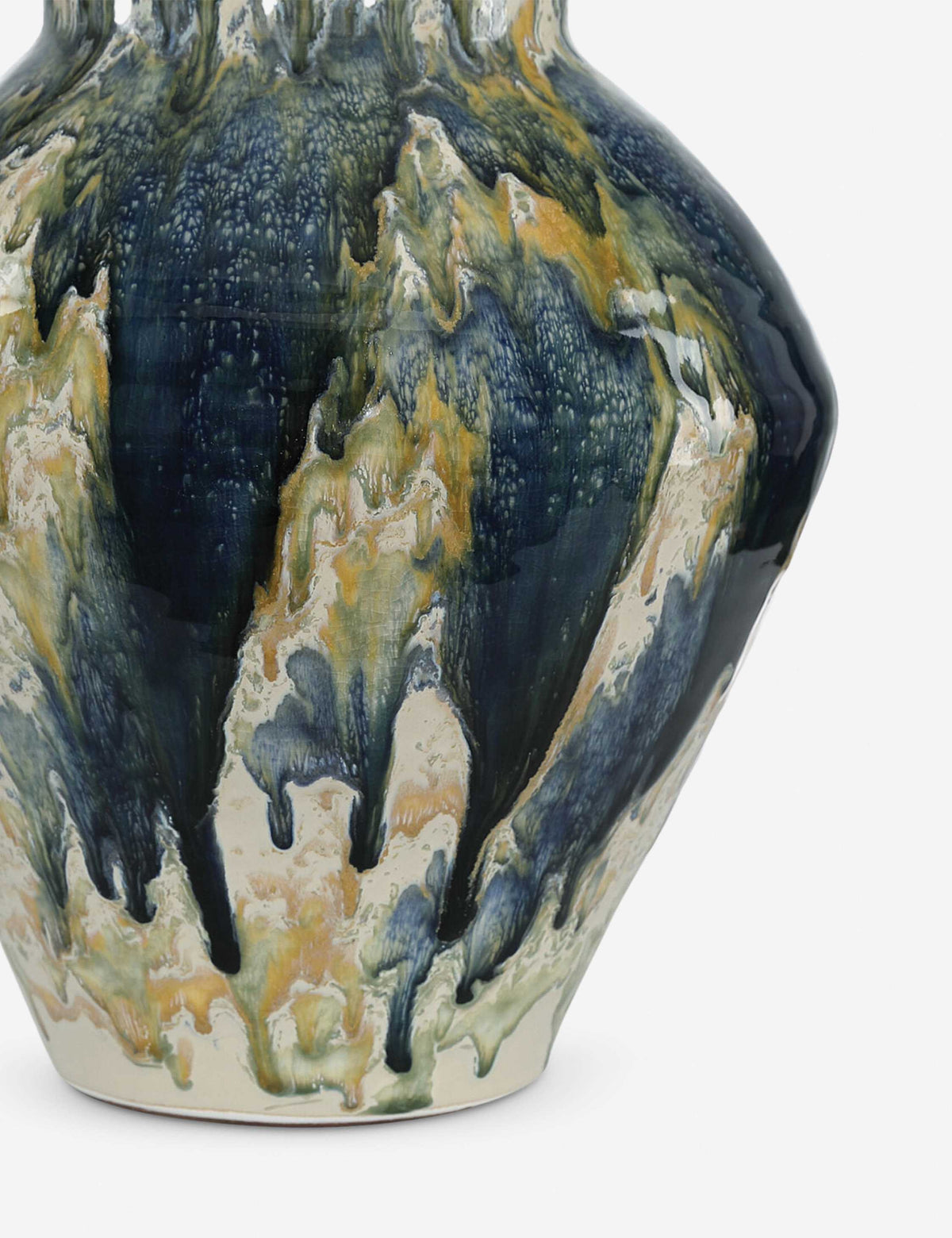 Lulu and Georgia - Stephanos Vase