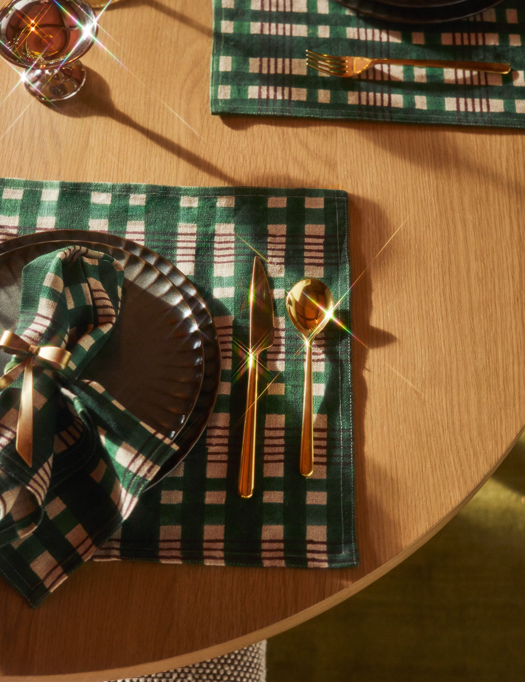 Lulu and Georgia - Linea Flatware 5 - Piece Set by Mepra
