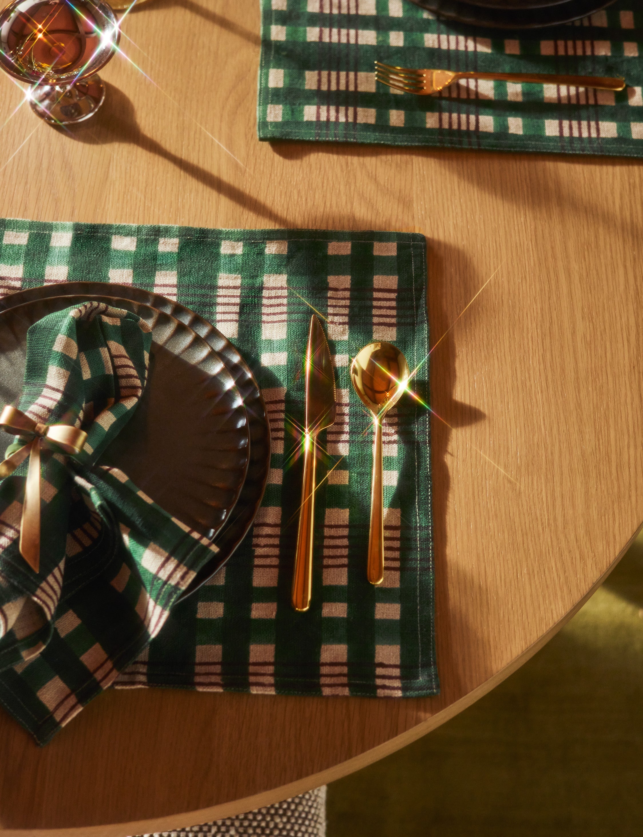 Lulu and Georgia - Linea Flatware 5 - Piece Set by Mepra
