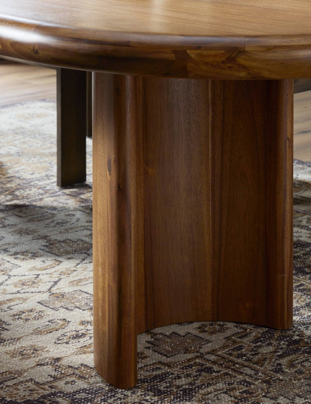 Lulu and Georgia - Gilda Extendable Oval Dining Table