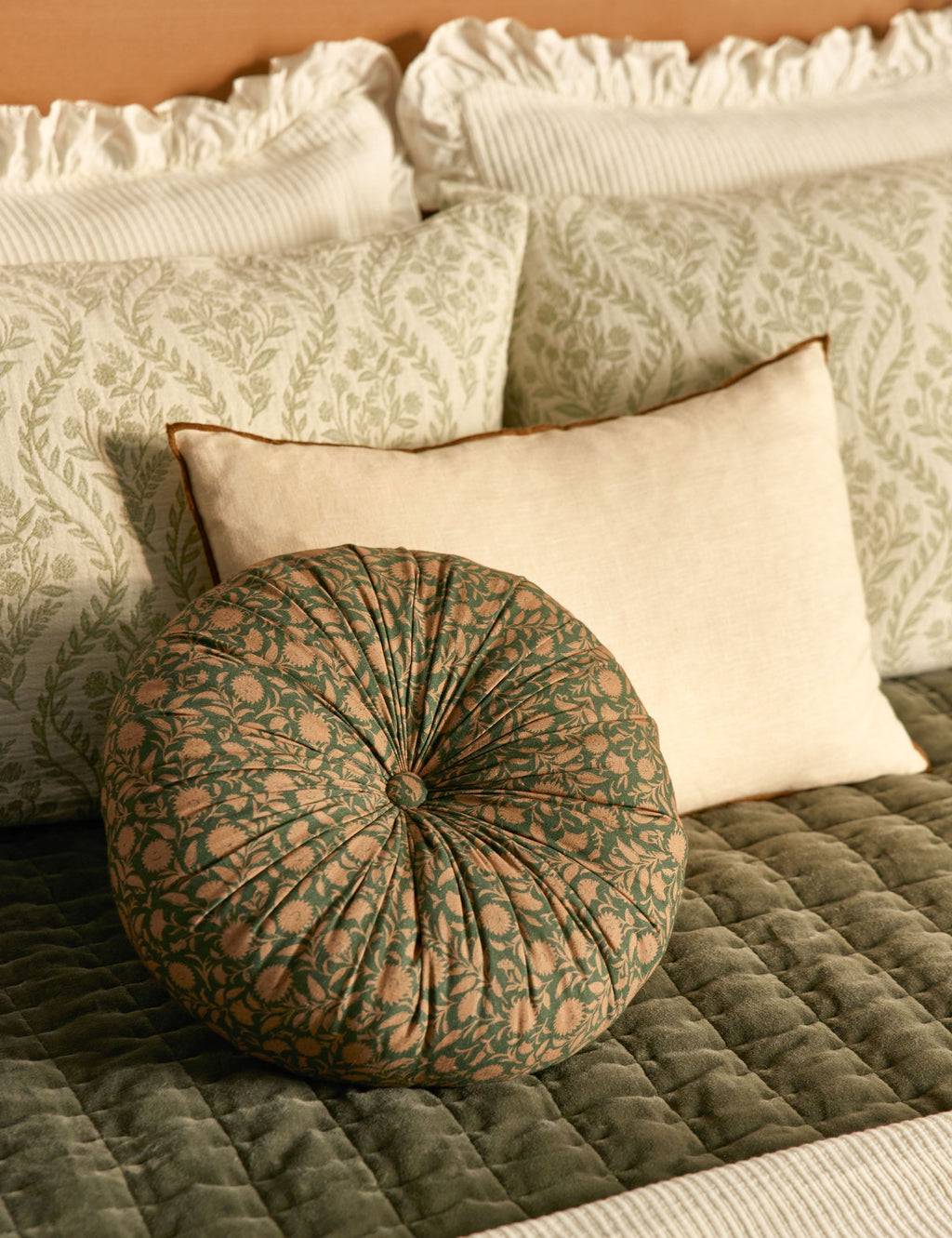 Lulu and Georgia - Carys Contrast Linen Pillow