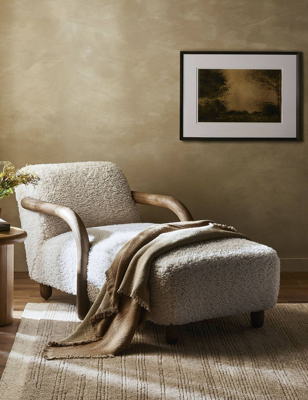 Lulu and Georgia - Jasna Chaise